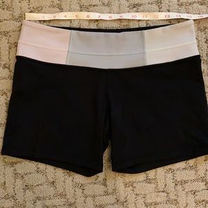 Lululemon yoga shorts